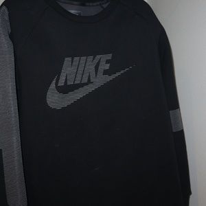 Nike Dri-Fit Sweatshirt